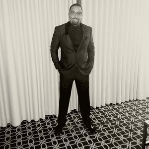 Meet your Posher, Omari